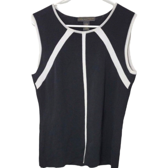 Linda Matthews Tops - Linda Matthews Large Knit Sleeveless Top Black with White Trim
